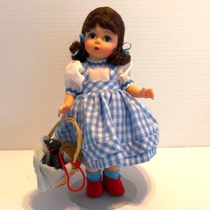 Dorothy Madame Alexander Wizard of Oz doll